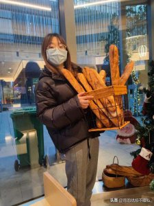 ​五粮液万事如意纯香52度价格？五粮液万事如意纯香和纯雅有什么区别