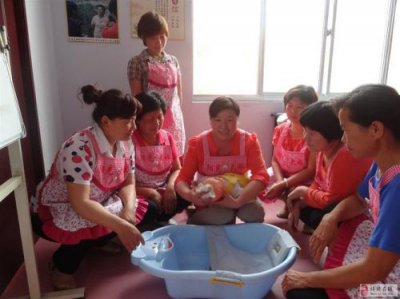 ​阳光大姐月嫂培训价格(阳光大姐月嫂培训地址)