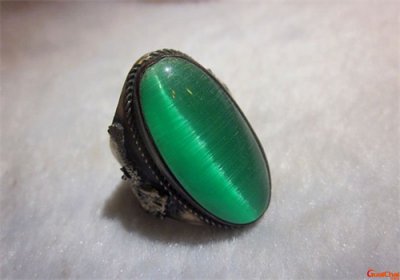 ​猫眼石的功效与作用寓意 猫眼石的功效与作用佩戴禁忌