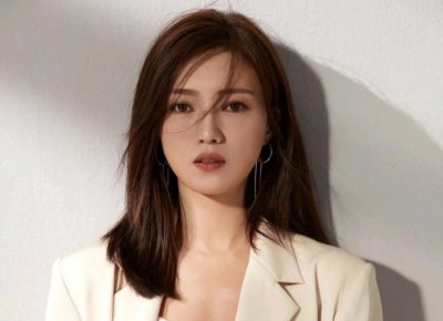 ​傅晶个人资料（43岁还演大学生的傅晶）