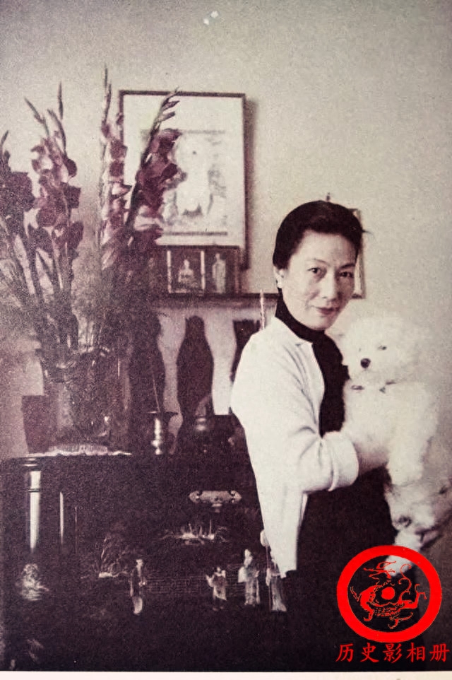 杜月笙五姨太孟小冬珍贵老照片：长相漂亮却很坎坷，晚年移居台湾