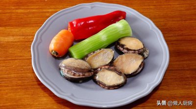 ​吃海鲜正当时，3元一个鲍鱼，教你爆炒鲍鱼片的做法