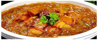 ​猪肉炖粉条是哪儿的菜 猪肉炖粉条是哪里的特色菜