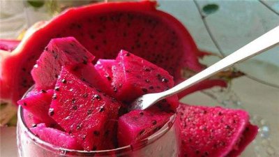 ​吃完火龙果后，尿液变红了，说明身体出现了问题？别再执迷不悟了