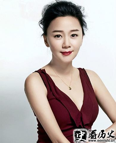 韩淑秀扮演者——王一楠