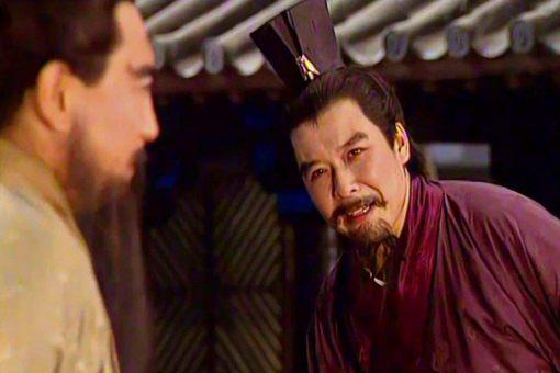 曹操看透刘备心思,其谋略完胜刘皇叔