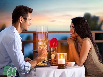 如何优雅的表达滚床单?如何优雅地把我想睡你说成一句情话? 如何优雅的表达滚床单?如何优雅地把我想睡你说成一句情话?