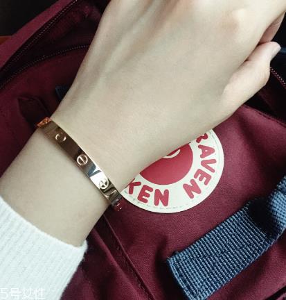 卡地亚手镯多少钱?一生只为你的浪漫 卡地亚手镯多少钱?一生只为你的浪漫