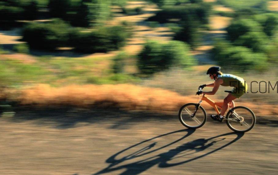 早晨跑步空腹好吗?骑单车和跑步哪个减肥效果好? 早晨跑步空腹好吗?骑单车和跑步哪个减肥效果好?