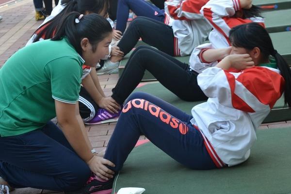 仰卧起坐技巧 学会了事半功倍 仰卧起坐技巧 学会了事半功倍