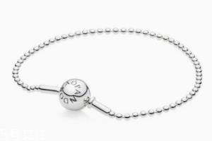 白领女性适合戴什么手链?10款纤巧手链任你挑 白领女性适合戴什么手链?10款纤巧手链任你挑