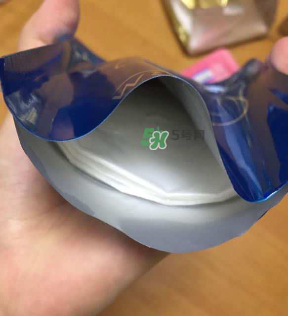 温碧泉兔斯基面膜怎么样?温碧泉兔斯基面膜好吗? 温碧泉兔斯基面膜怎么样?温碧泉兔斯基面膜好吗?