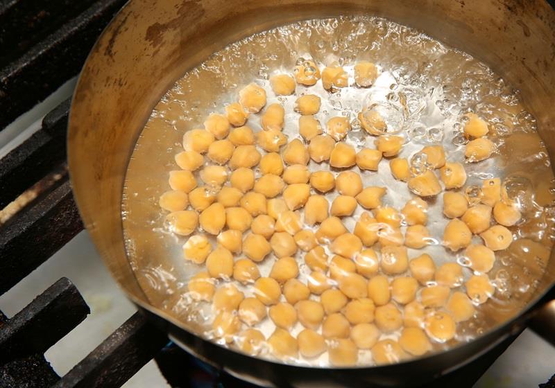 雪莲子和莲子的区别 雪莲子和莲子介绍 雪莲子和莲子的区别 雪莲子和莲子介绍