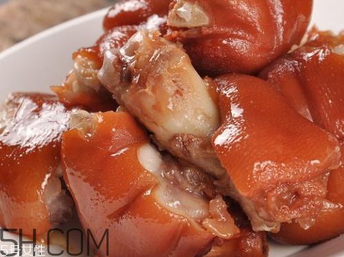 卤猪蹄用什么上色 卤猪蹄怎么上色