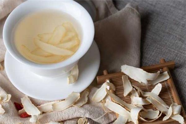 西洋参茶上火吗 西洋参茶凉性还是热性 西洋参茶上火吗 西洋参茶凉性还是热性