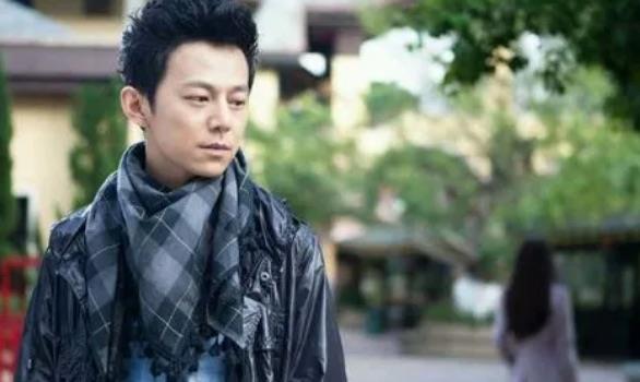 娱乐何炅为什么否认结婚（何炅妻子叫什么名字）  2