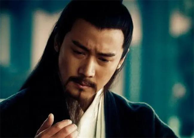 历史诸葛亮怕关羽 不是怕其造反而是怕他这一点 后来果然应验2