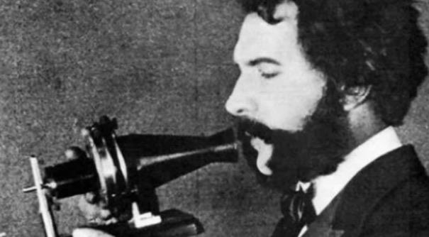 历史电话是怎样被发明出来的(亚历山大贝尔和助手沃森特) 2