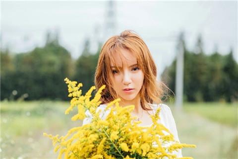 男女日常幽默聊天对话,撩到她面红心跳