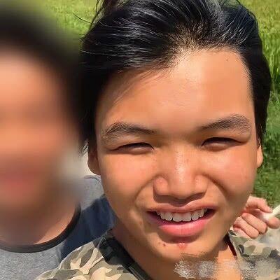 王乐乐豪车被撞，这还不算，某网红放话，王乐乐算啥！