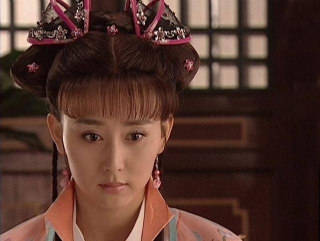 低调了10年，胡静老公身份背景曝光，网友：难怪人人都说她高攀