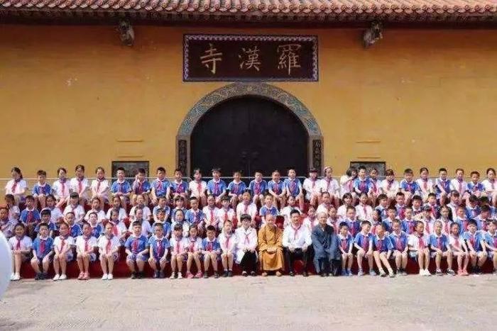 吴京亲身经历:一个男人和108条人命。