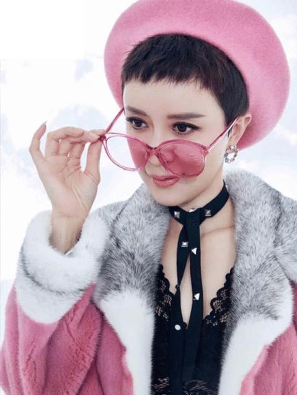 《西游记》中孔雀公主金巧巧, 坦言演不了农村人, 引众议