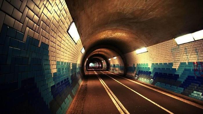 心理学:你第一眼看到的是什么?测你左脑与右脑哪个更发达!