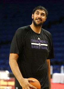 ​NBA历史上六大最高球星，姚明仅排第五，但他的成就无人能比