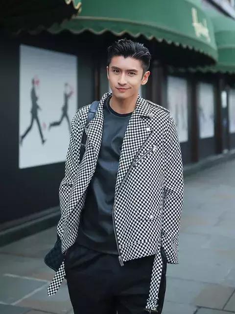 《全职高手》才刚完,赖雨濛又一新剧来袭,搭档杨幂旗下的他