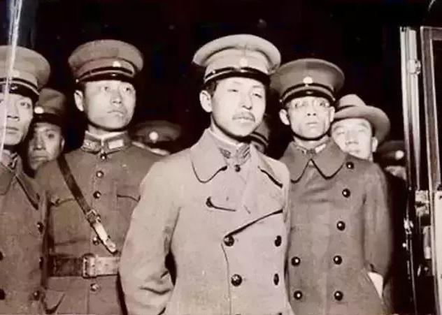 最美女土匪张素贞拥有倾世容颜,被张学良看上,结局很是悲催