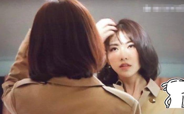 《心动的信号》嘉宾聚会,大师兄前奶茶遭质疑,这是吴沛的?