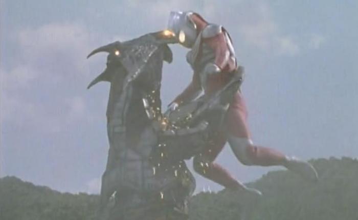 它是迪迦奥特曼第一个没打赢的怪兽,实力远超一般怪兽