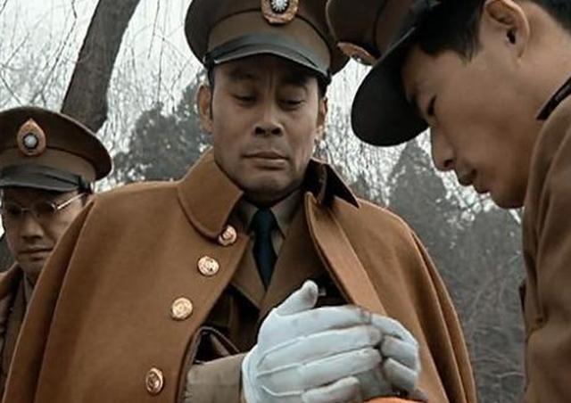 《亮剑》楚云飞战败去台湾后,最后下场如何?结局比李云龙要好