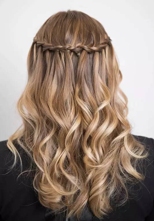 缀美丽人沙龙会,8款适合夏季的发型,让你一周美的不重样