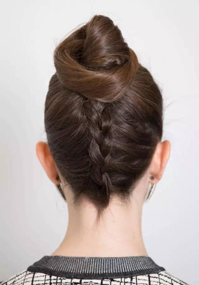 缀美丽人沙龙会,8款适合夏季的发型,让你一周美的不重样