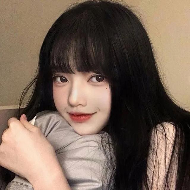 壹知肤:黑色头发显土?这几款发型分分钟让你美出天际!