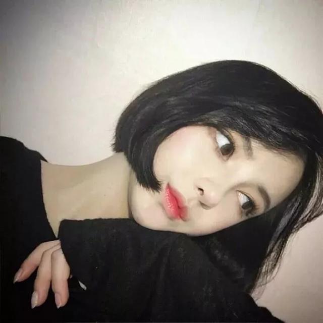 壹知肤:黑色头发显土?这几款发型分分钟让你美出天际!