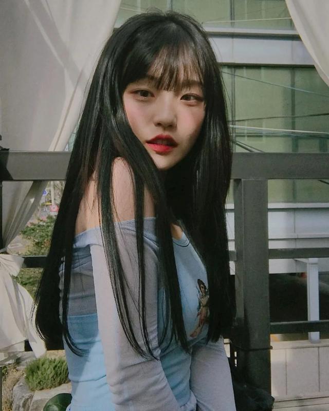 壹知肤:黑色头发显土?这几款发型分分钟让你美出天际!