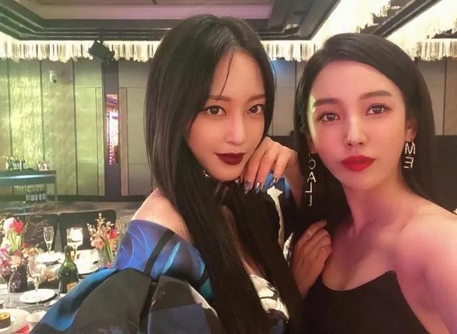 壹知肤:黑色头发显土?这几款发型分分钟让你美出天际!