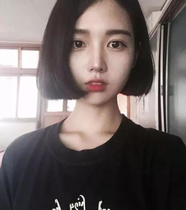 壹知肤:黑色头发显土?这几款发型分分钟让你美出天际!