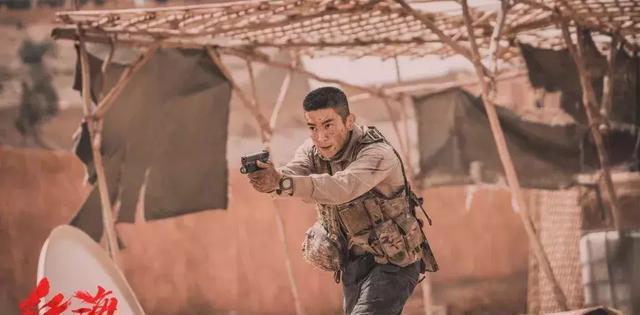 《红海行动》海报文案,居然比战狼还燃!