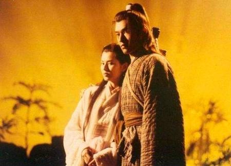 杨过的“玄铁剑法”为何失传了?书里有暗示,只因他最后去了这里