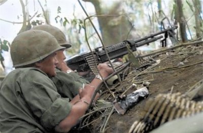 ​越南战争耗时20年，一穷二白的越南为何还敢发动中越战争？