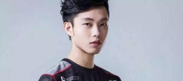 童无敌自曝被EDG雪藏的原因,不是因为加薪