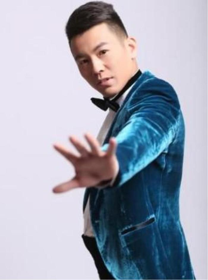 舞帝利哥徒弟九天抵触签约,除了因为利益可能还有这两方面原因