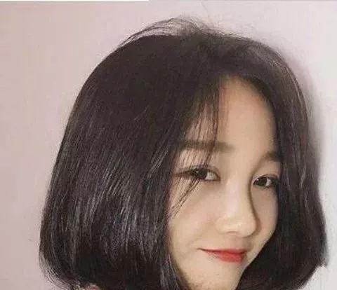 圆脸适合什么发型?圆脸妹子就适合这样的短发