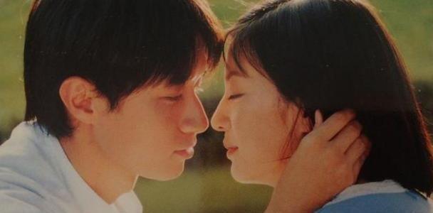 《情深深雨濛濛》最经典的4场吻戏,令人回味无穷