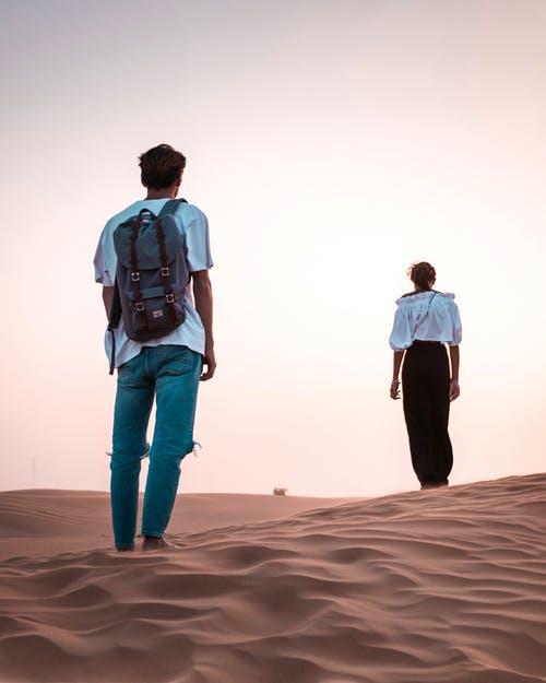 当一个男的跟你过无性婚姻 当一个男的跟你过无性婚姻