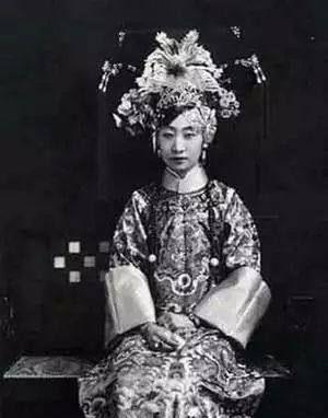 还珠格格在历史上是否真实存在？她又过着怎样的生活？